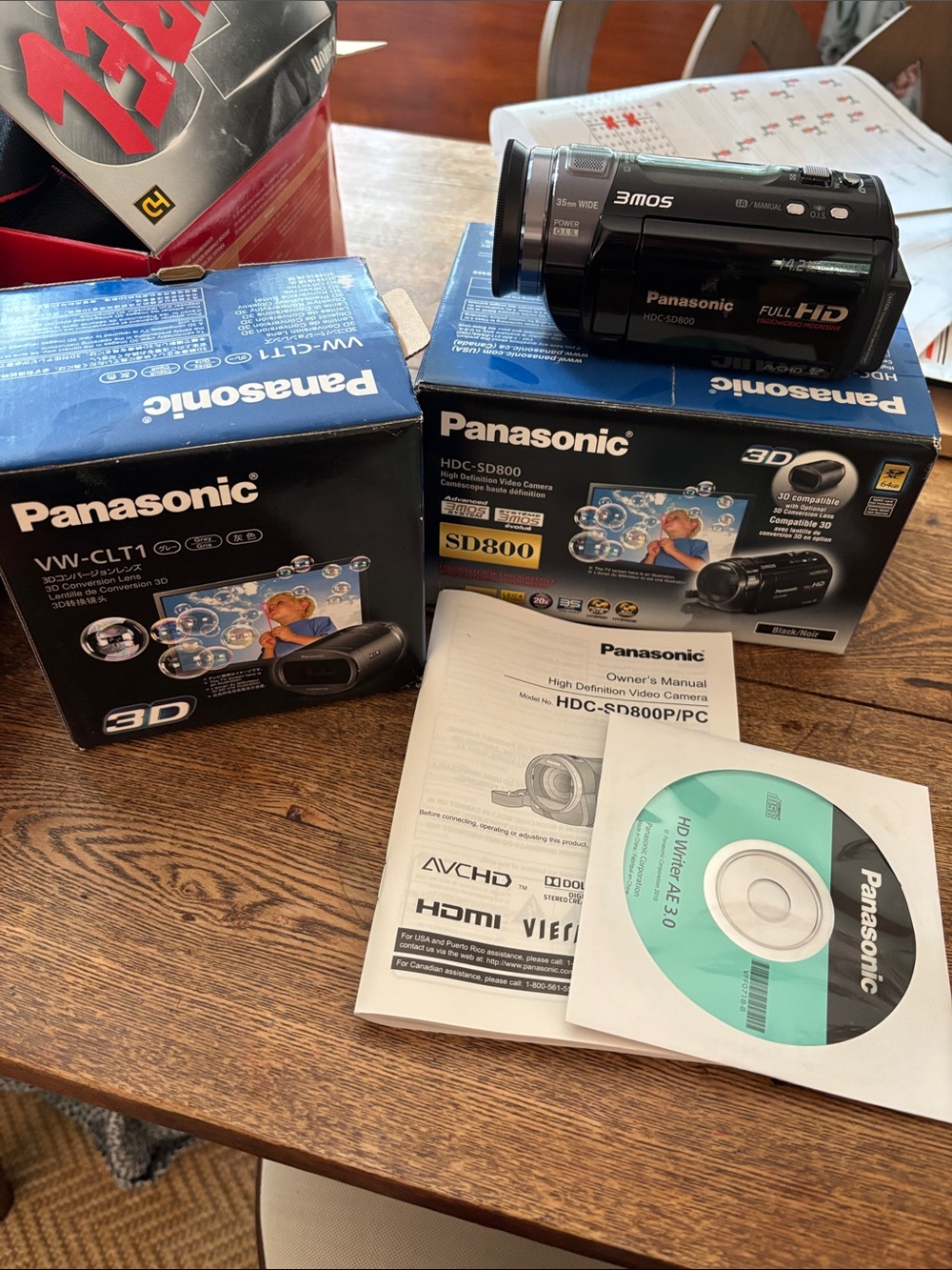 Panasonic Black Full HD HDC-SD800 Camcorder with 3D lens and Manuals & Software